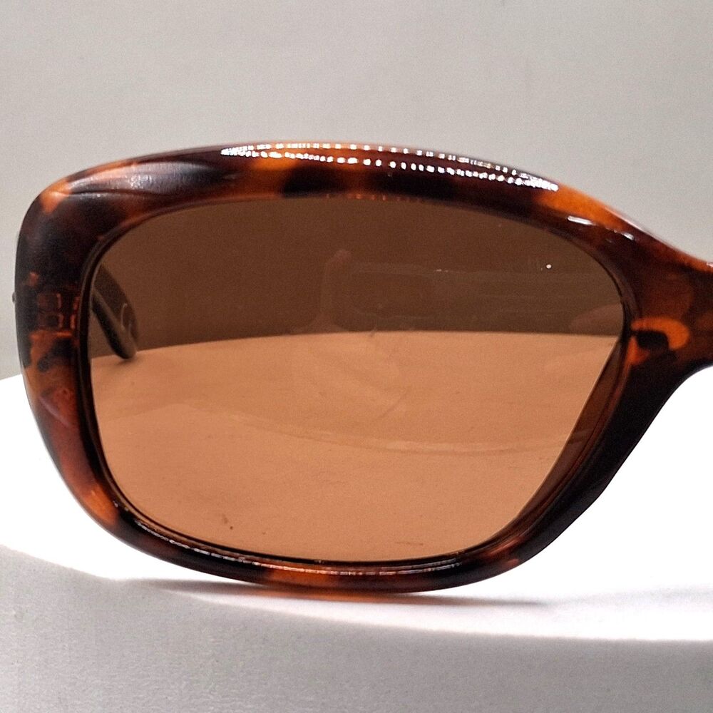Foster Grant Election Women's Wrap Polarized Amber Brown Sunglasses - Picture 10 of 15